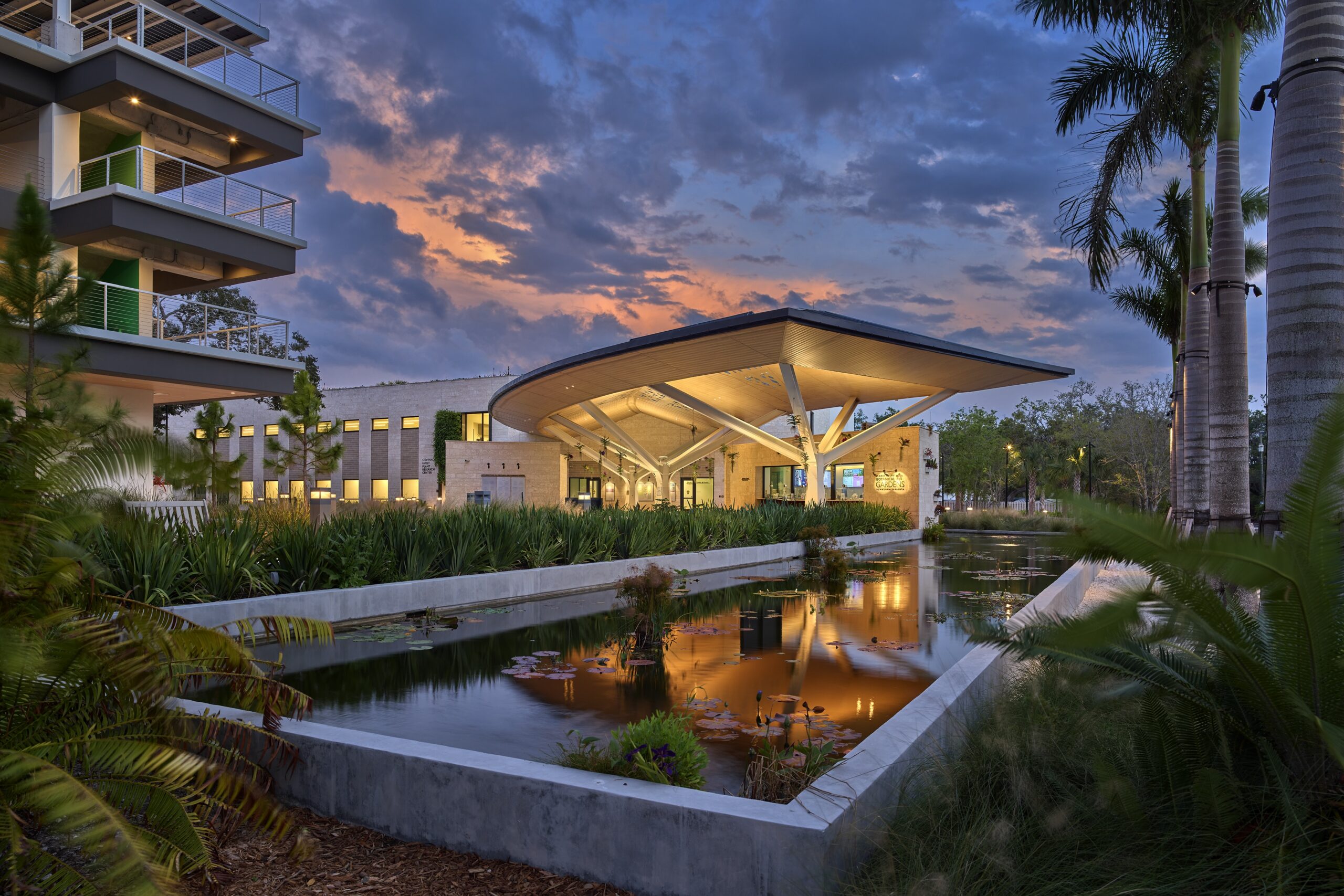 Alan Karchmer / Marie Selby Botanical Gardens